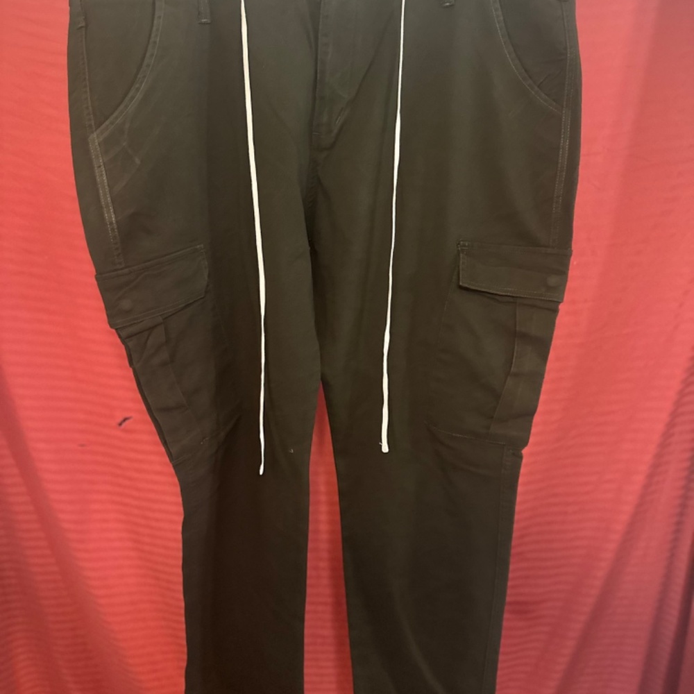 Pants - Picture 5 of 15